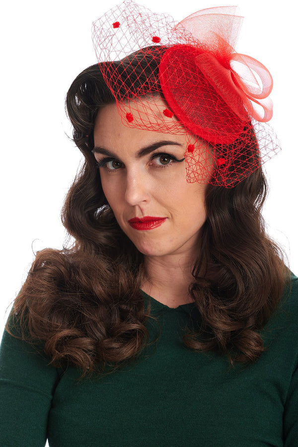 RIVIERA ROUND SINAMAY AND MESH FASCINATOR