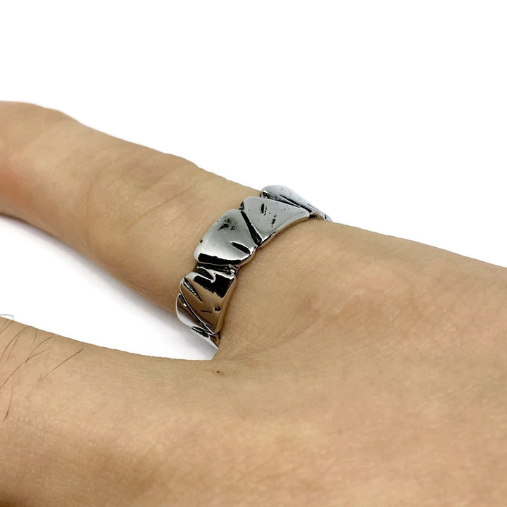 Broken Outlined Adjustable Band Ring by Gifts From The Crypt