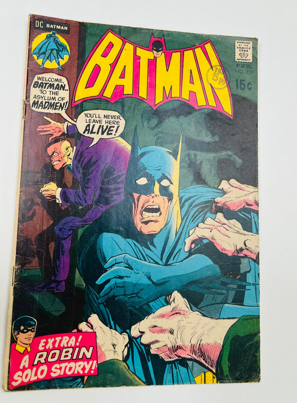 DC - Batman Issue 229 Bronze Age Comic (1971) Neal Adams Cover