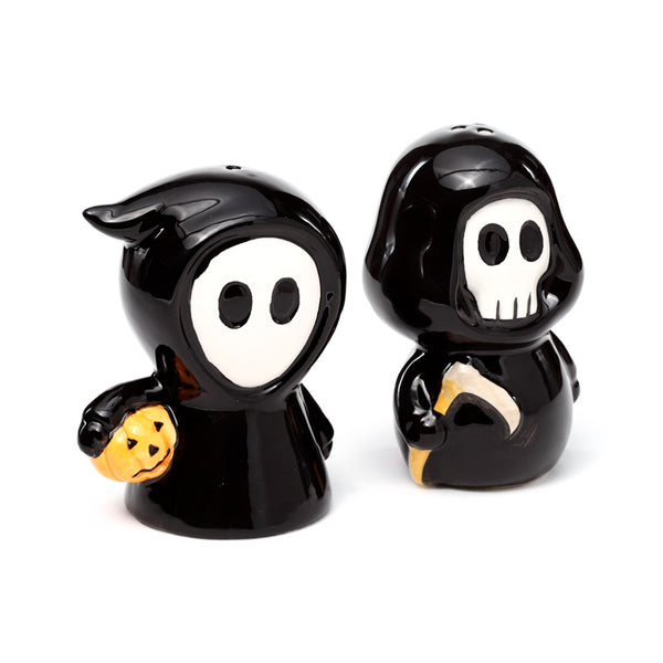 Ceramic Salt & Pepper Set - Skull Boy & Ghost Boy SP109-0