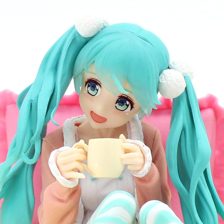 Hatsune Miku Figure Original Casual Wear Version by Taito