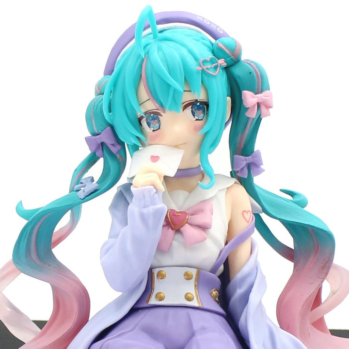 Hatsune Miku Noodle Stopper Figure Love Sailor, Purple Color Version by Furyu