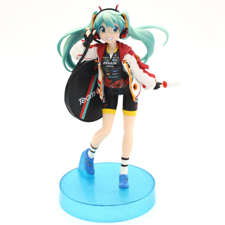 Hatsune Miku Racing P&T Racing Miku 2020 Team UKYO Figure by Banpresto