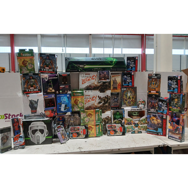 Figures offer pack damaged case