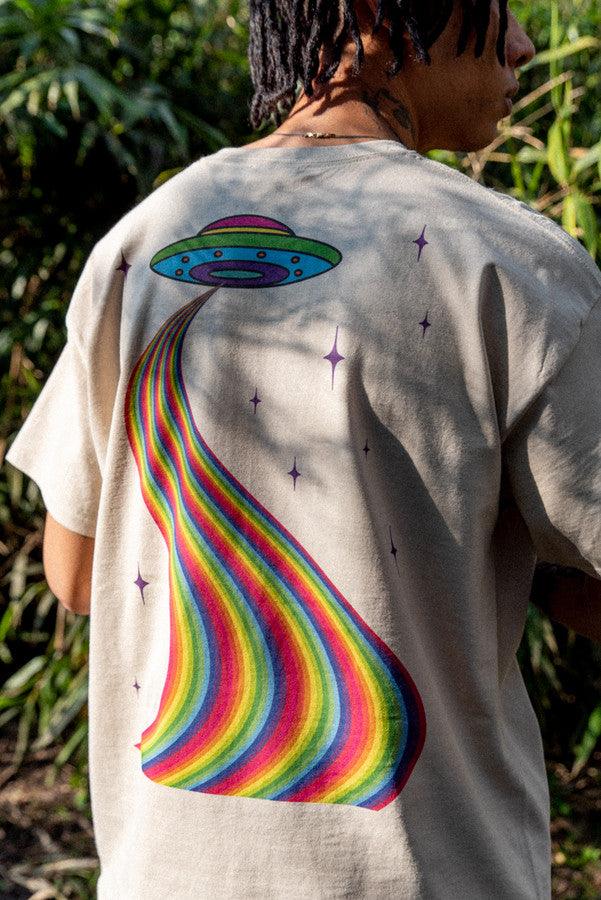 T-Shirt in Sand With Trippy Alien Invasion Print by Dreambutdonotsleep