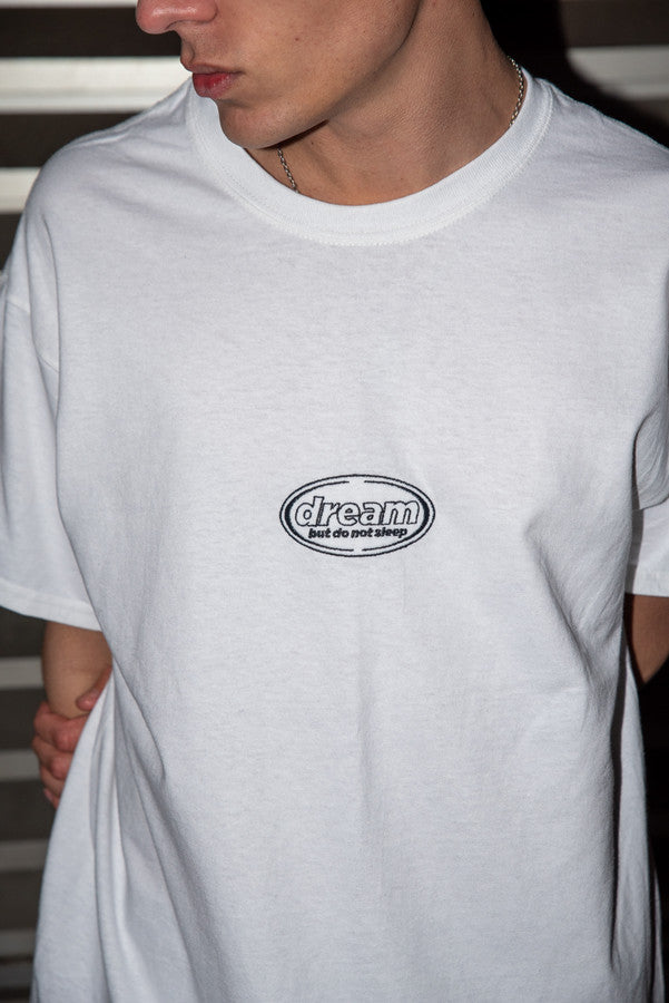 Short Sleeved T-shirt In White With Oval Logo Embroidery-1