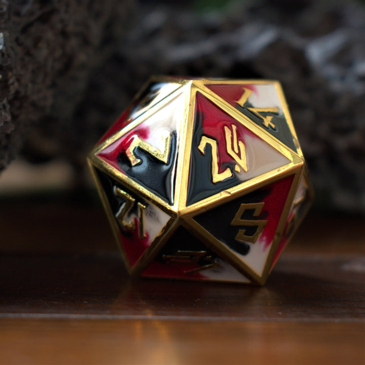 Queen's Gambit Metal 35mm D20 by Misty Mountain Gaming