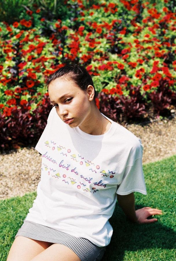 White Short Sleeved T-shirt With 80's Geometric Design by Dreambutdonotsleep