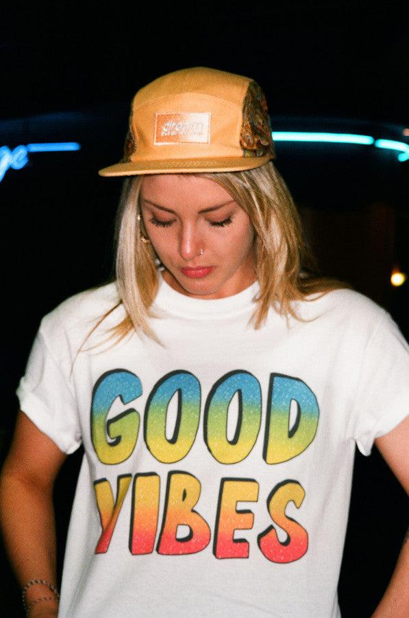 White Short Sleeved T-shirt With Good Vibes Print by Dreambutdonotsleep