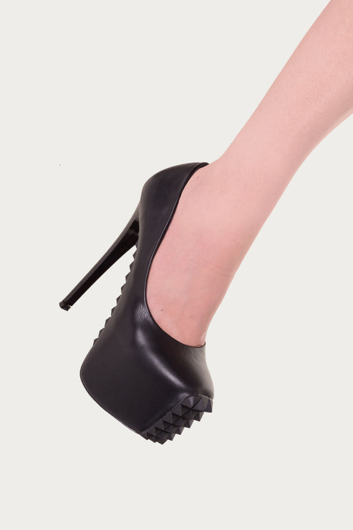 Banned Apparel - Isley Studded Platfom Heels - napoleonshousecleaning Husinec