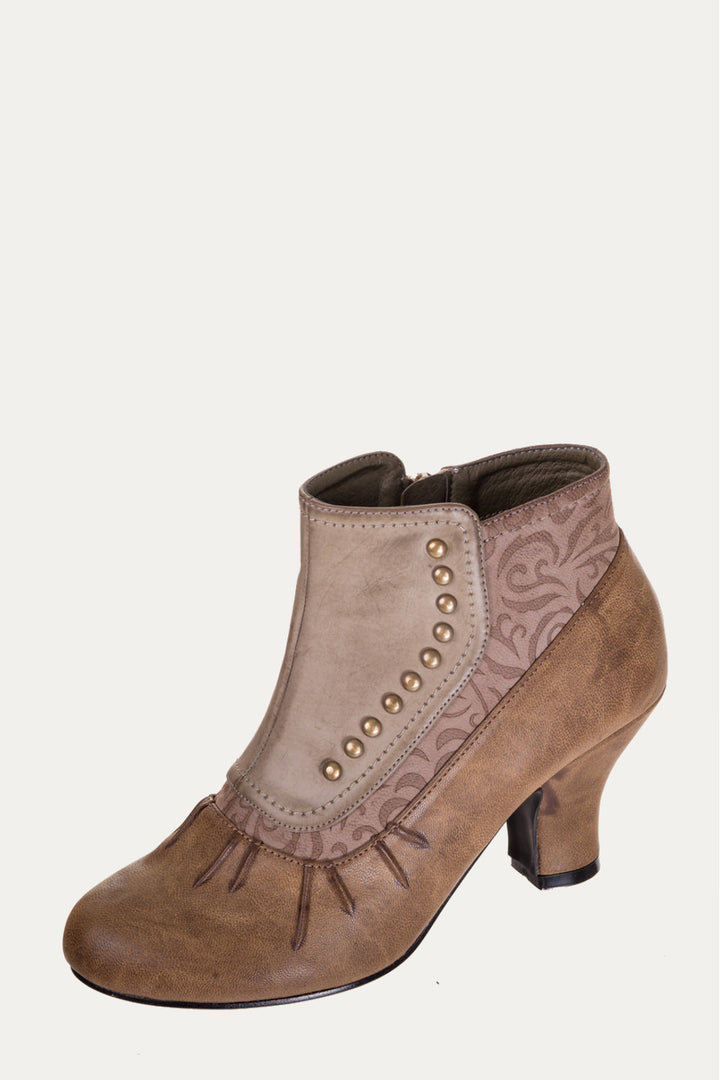 Banned Apparel - Taupe Gloria Vintage Studded Boots - napoleonshousecleaning Husinec