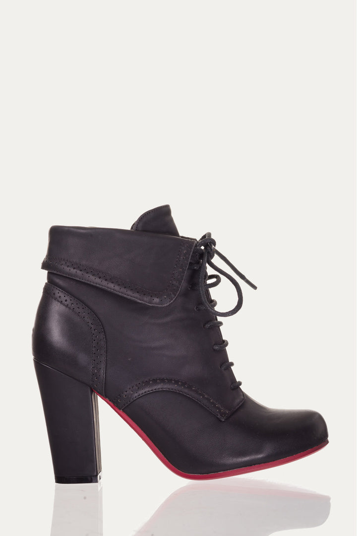 Banned Apparel - Black Lauren Collared Style Boots - napoleonshousecleaning Husinec