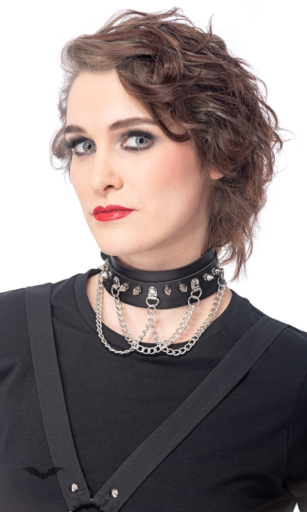 Queen of Darkness - Choker with studs and 3 chains, adjustab