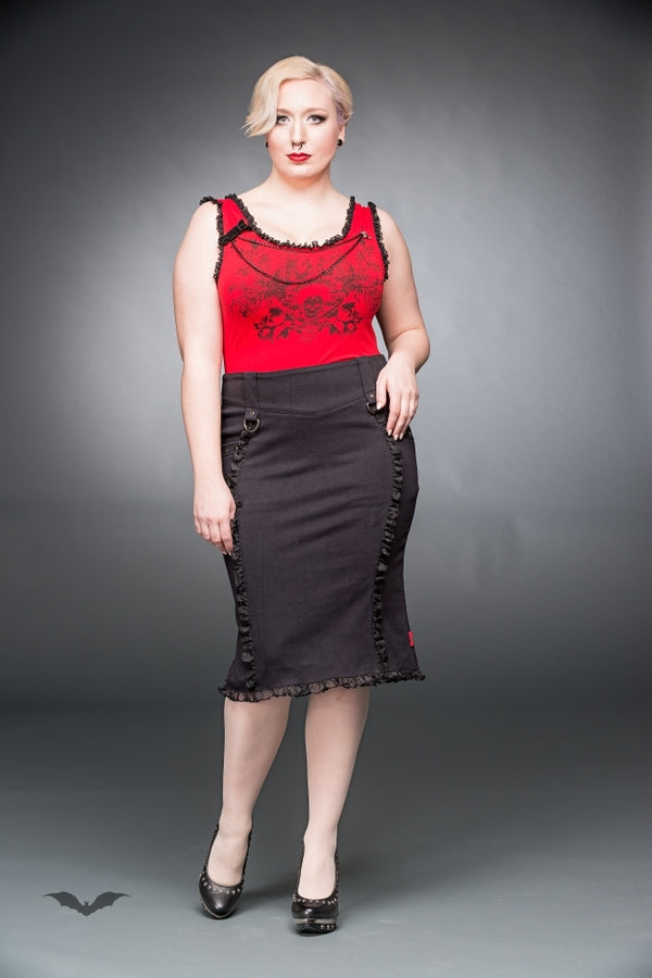 Queen of Darkness - Knee-length skirt with ruching and lacin