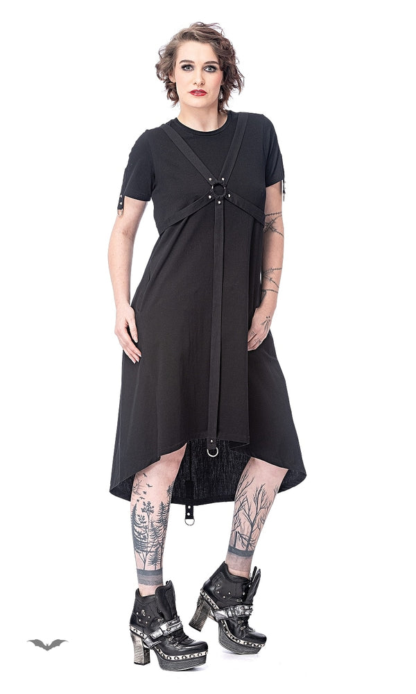 Queen of Darkness - Long dress with rings and bondage by Queen Of Darkness